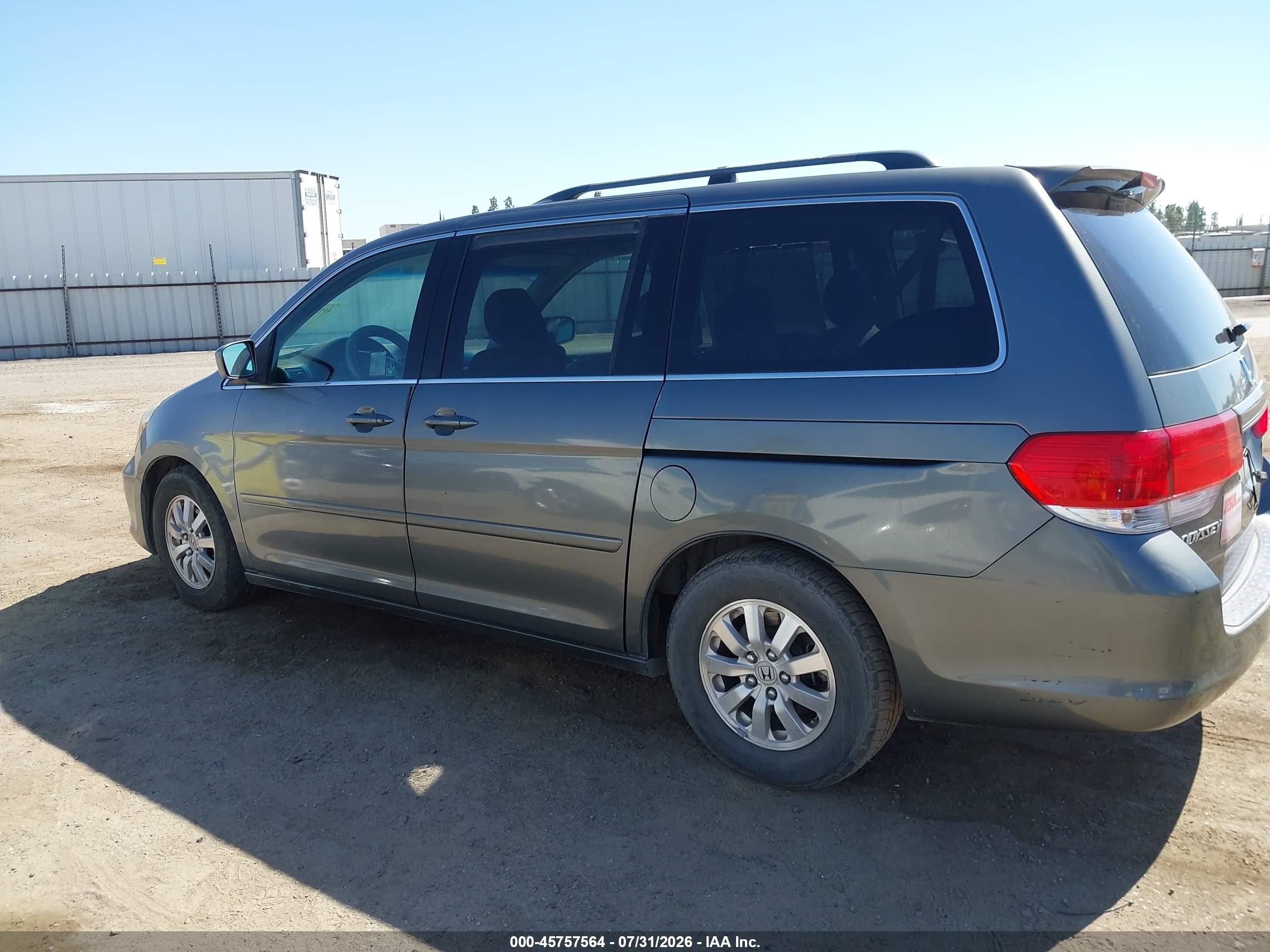 2008 Honda Odyssey Ex Gray vin: 5FNRL38458B405114