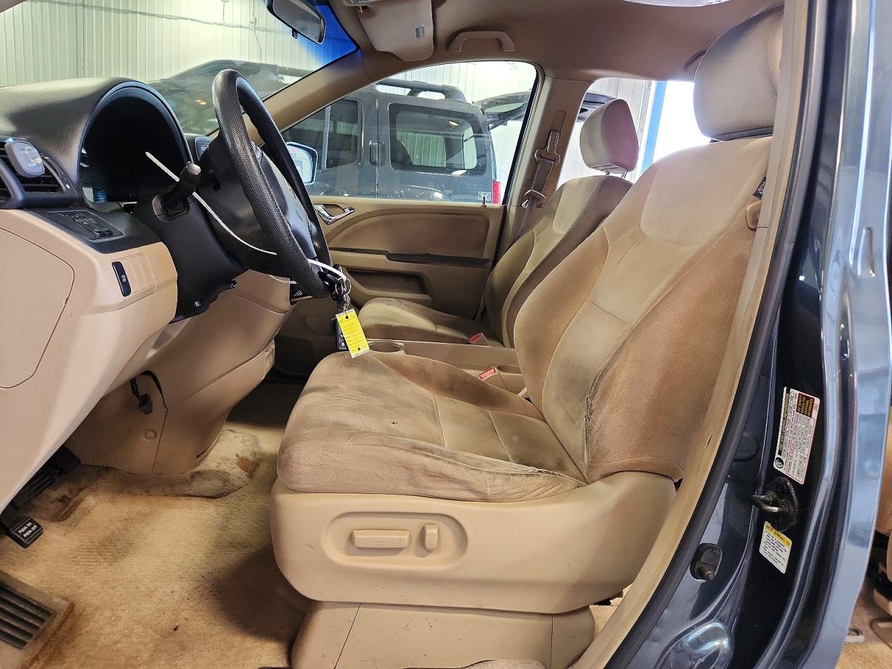2005 Honda Odyssey Ex Charcoal vin: 5FNRL38465B400595