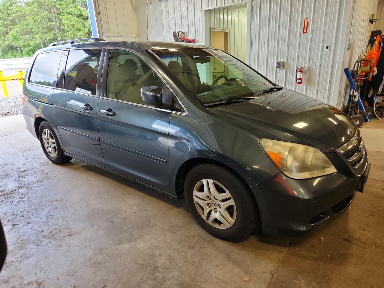 2005 Honda Odyssey Ex Charcoal vin: 5FNRL38465B400595