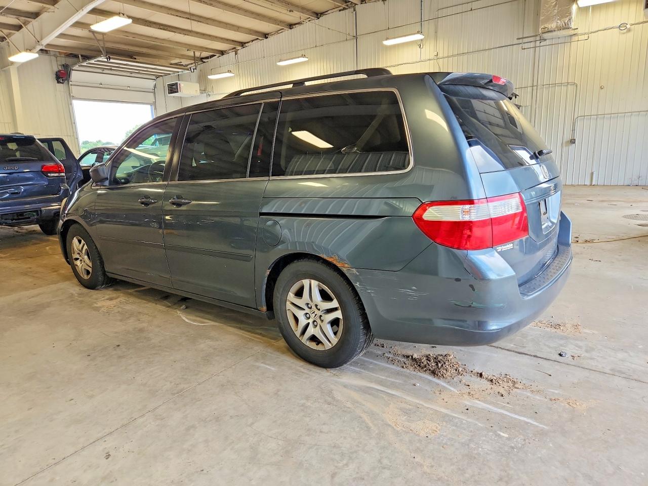 2005 Honda Odyssey Ex Charcoal vin: 5FNRL38465B400595
