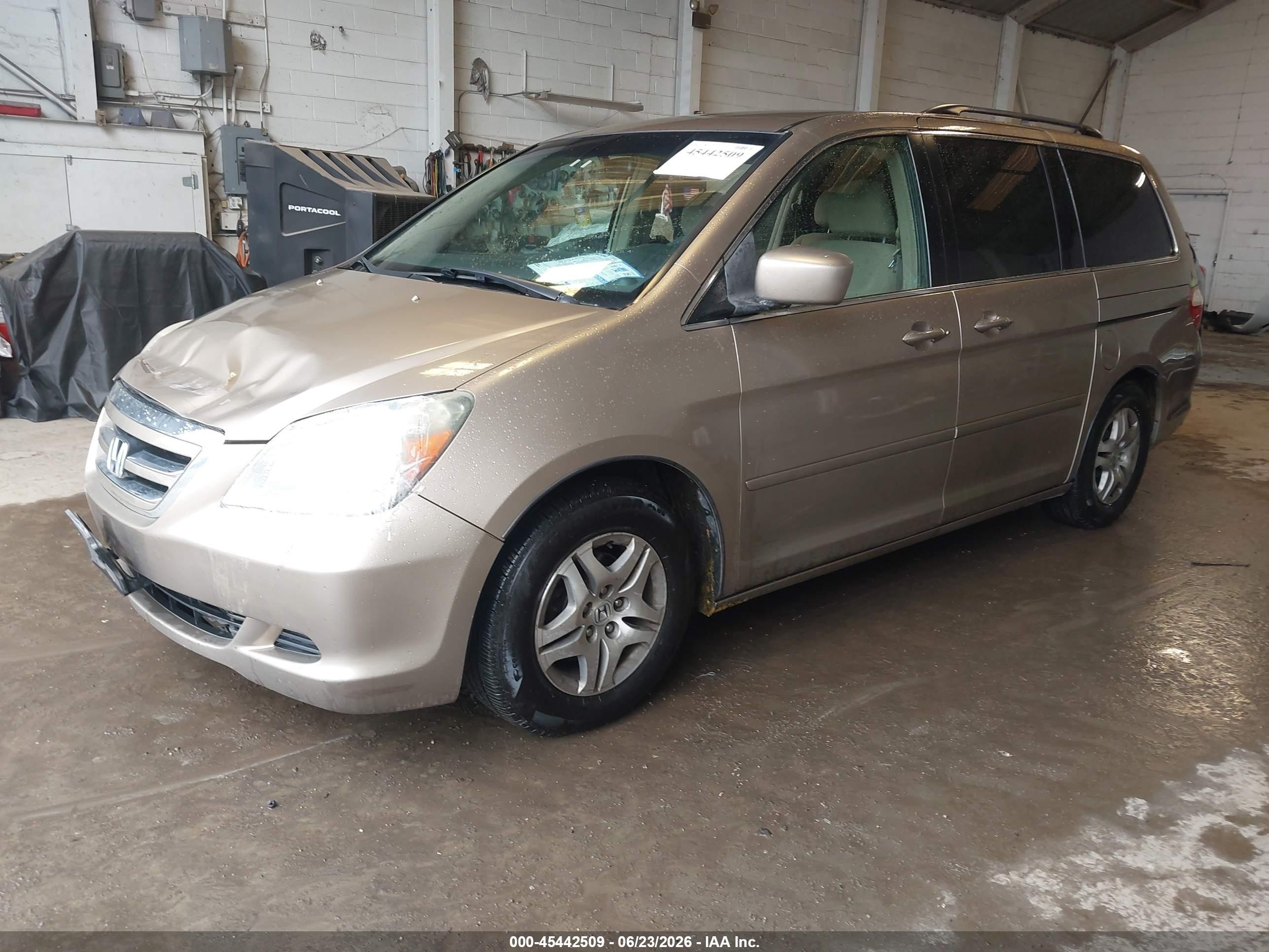 2006 Honda Odyssey Ex Gold vin: 5FNRL38466B410559
