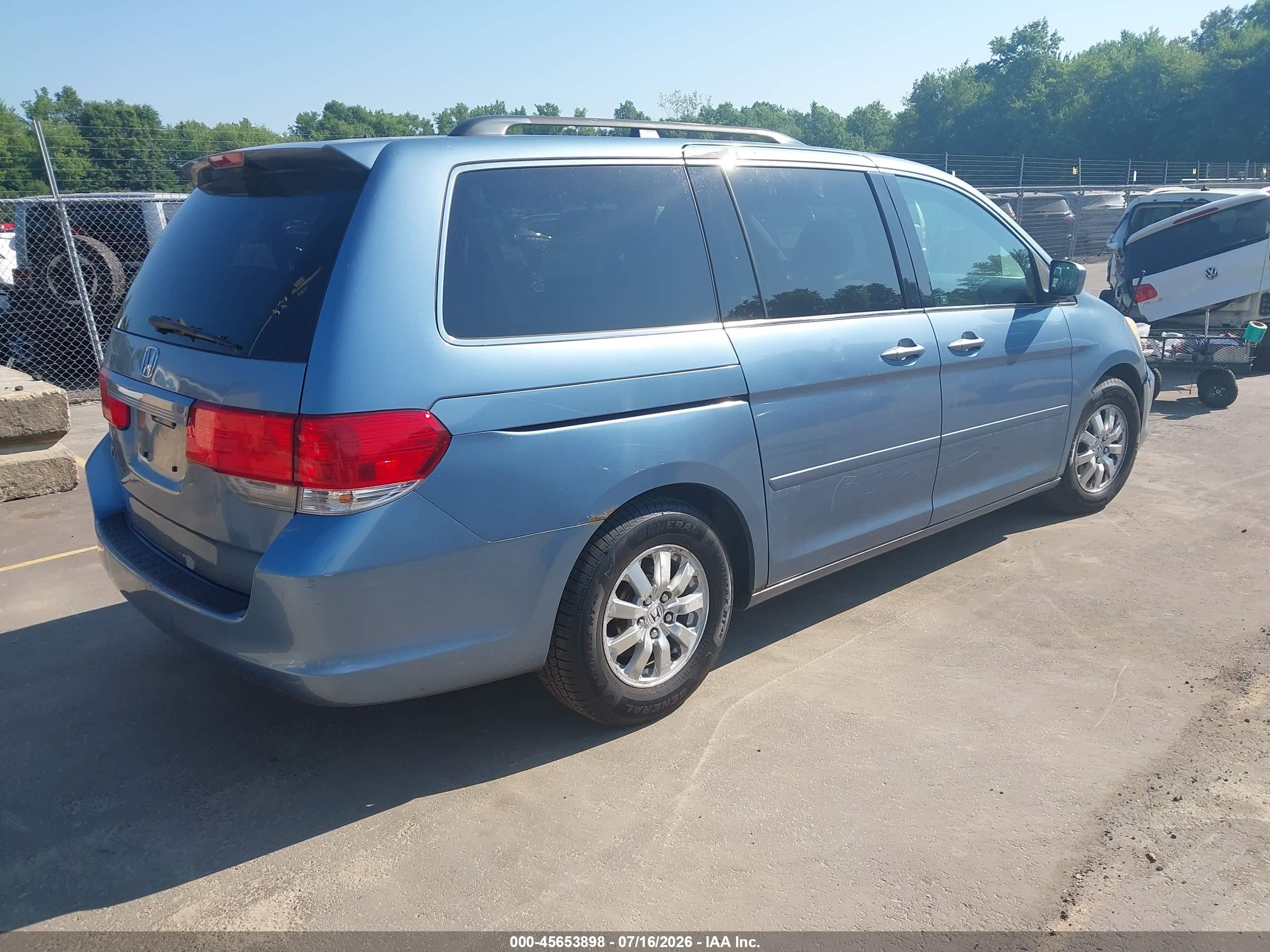 2008 Honda Odyssey Ex Light Blue vin: 5FNRL38468B046713