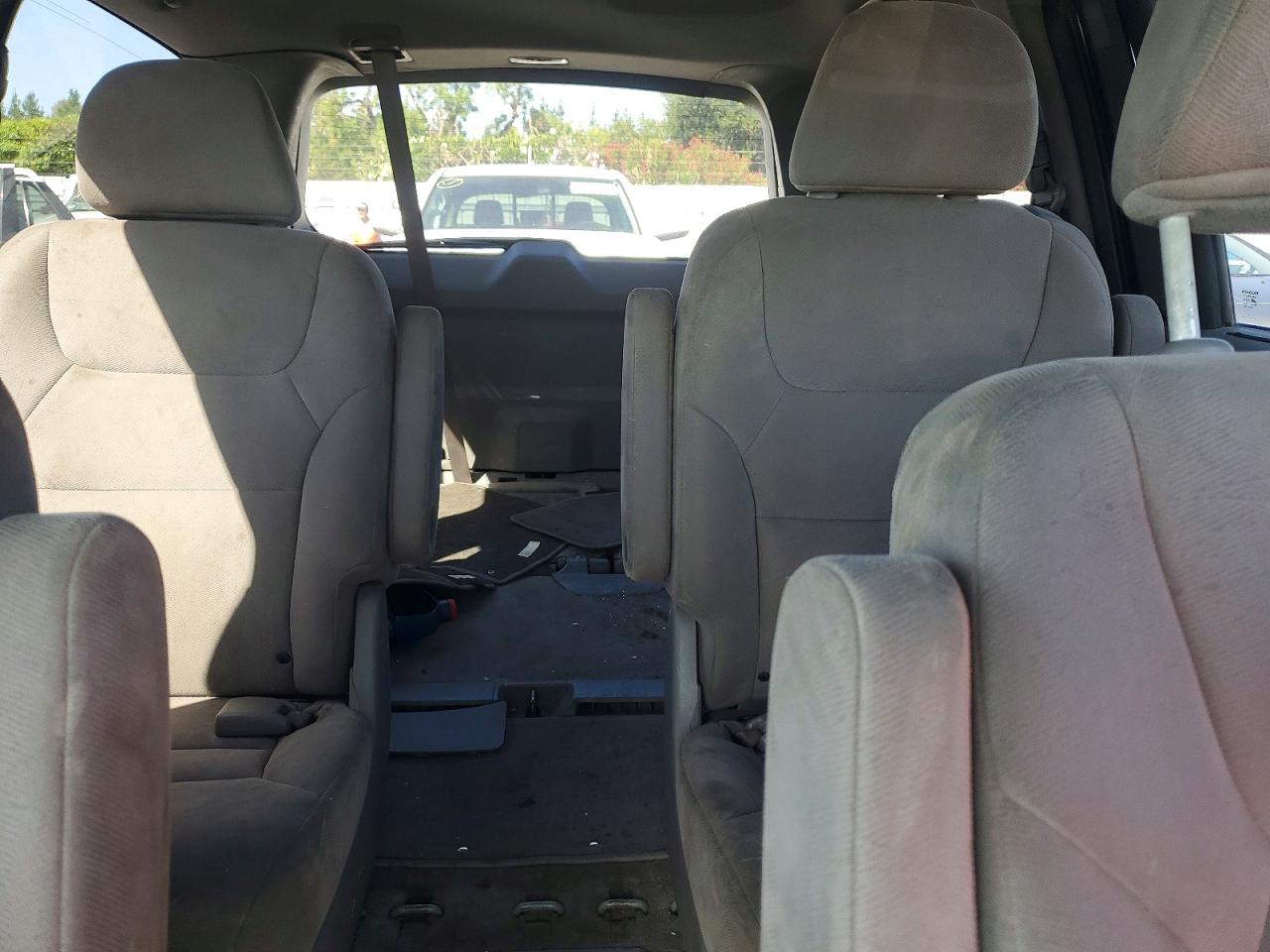 2008 Honda Odyssey Ex Silver vin: 5FNRL38468B101175