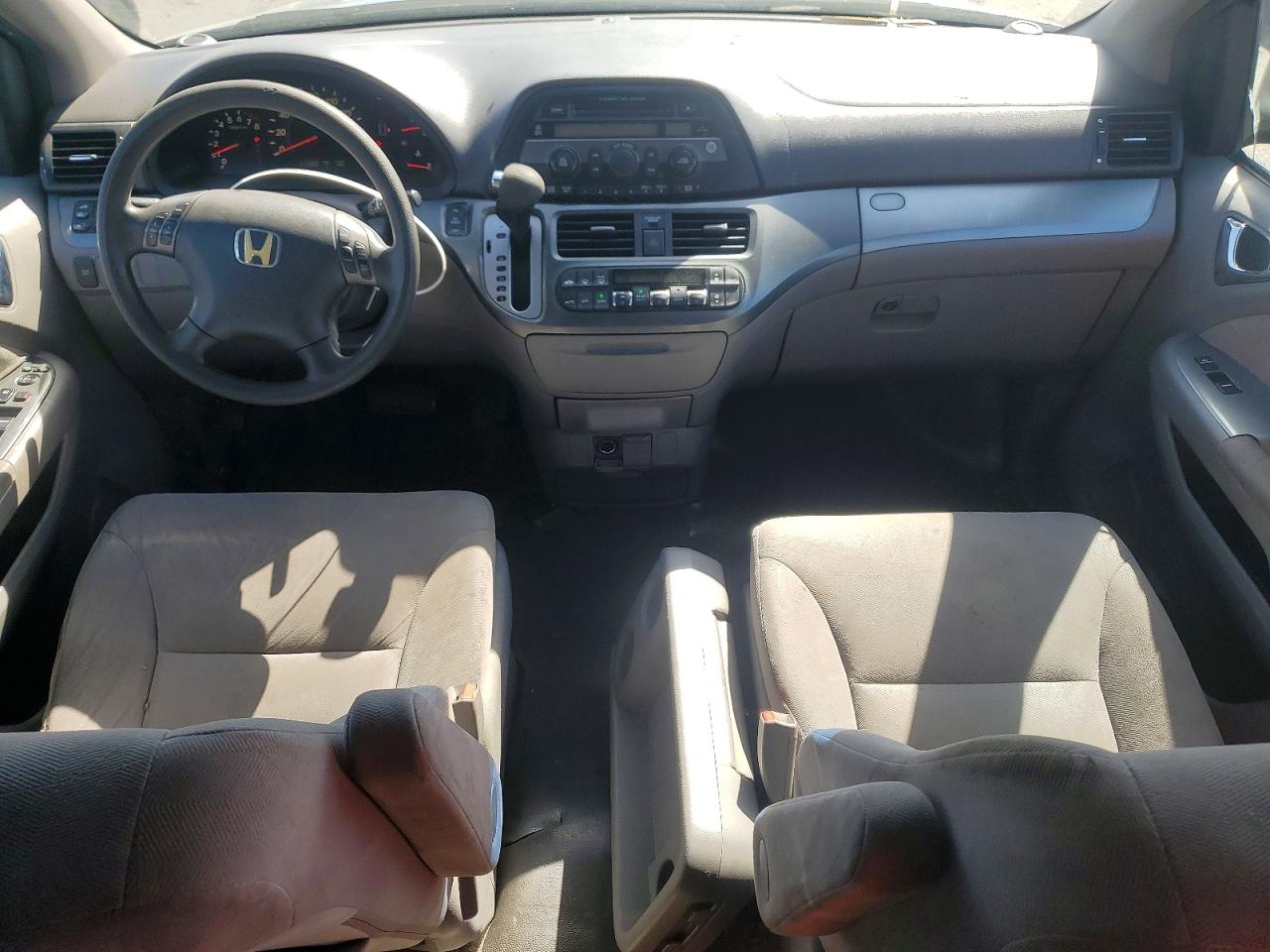 2008 Honda Odyssey Ex Silver vin: 5FNRL38468B101175