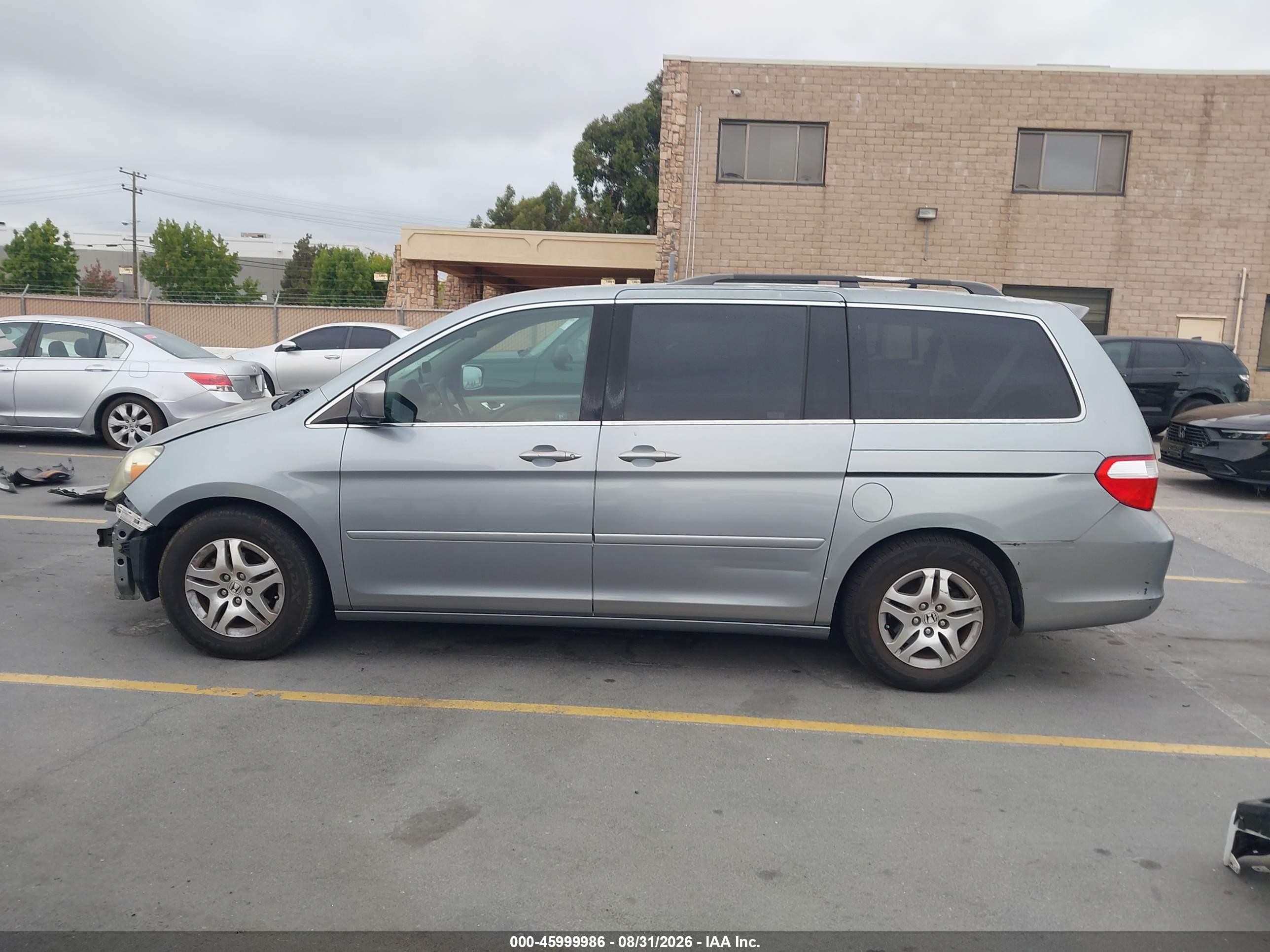 2005 Honda Odyssey Ex Blue vin: 5FNRL38475B041855