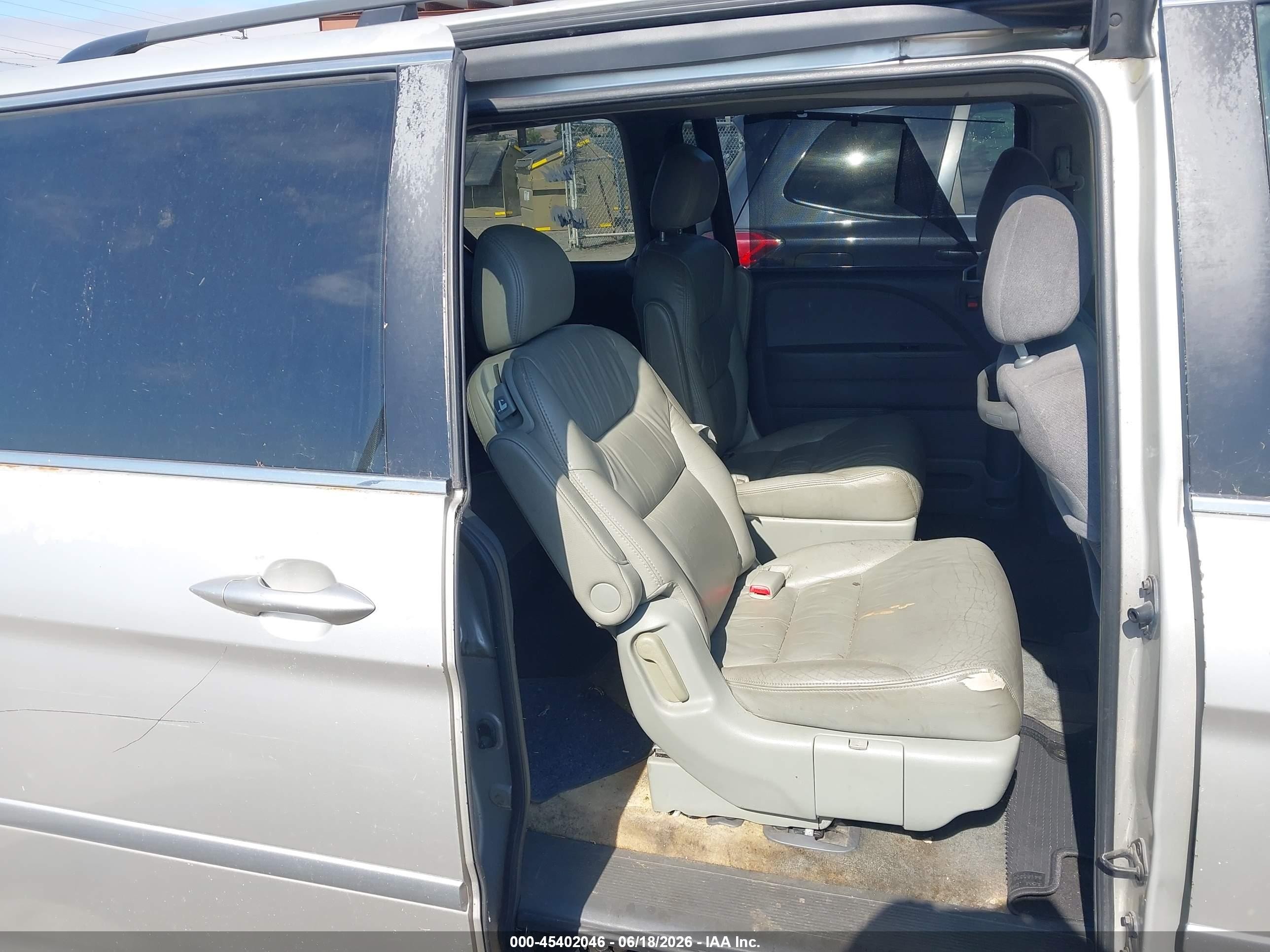 2006 Honda Odyssey Ex Gray vin: 5FNRL38476B041470