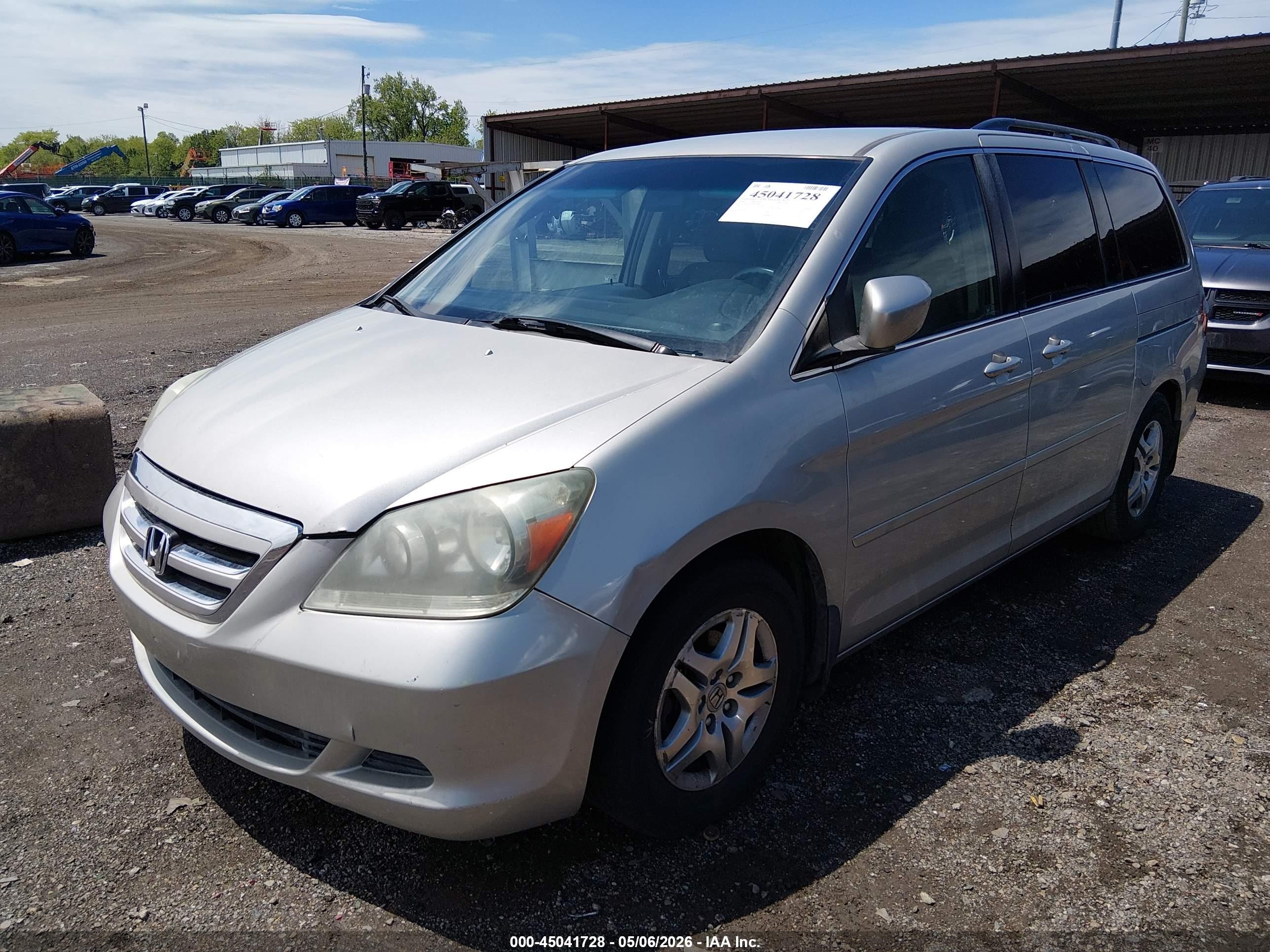 2006 Honda Odyssey Ex Silver vin: 5FNRL38476B047088