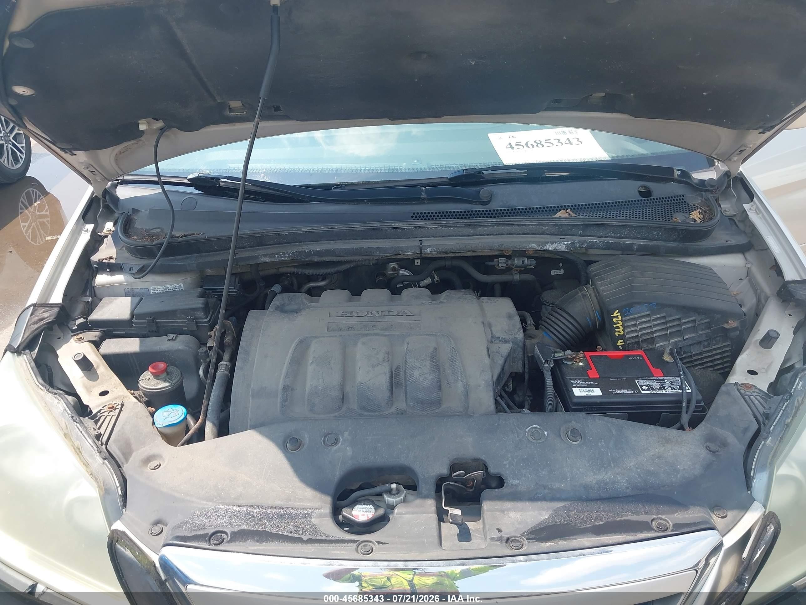 2006 Honda Odyssey Ex Silver vin: 5FNRL38476B407587