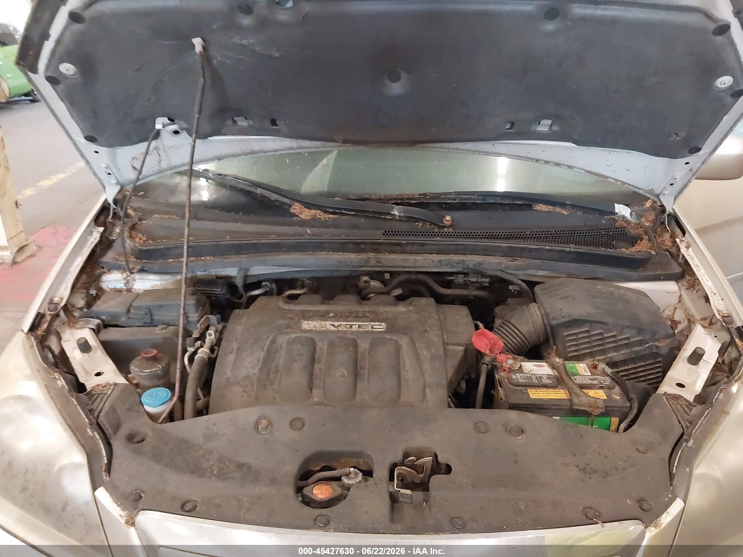 2005 Honda Odyssey Ex Silver vin: 5FNRL38485B016575