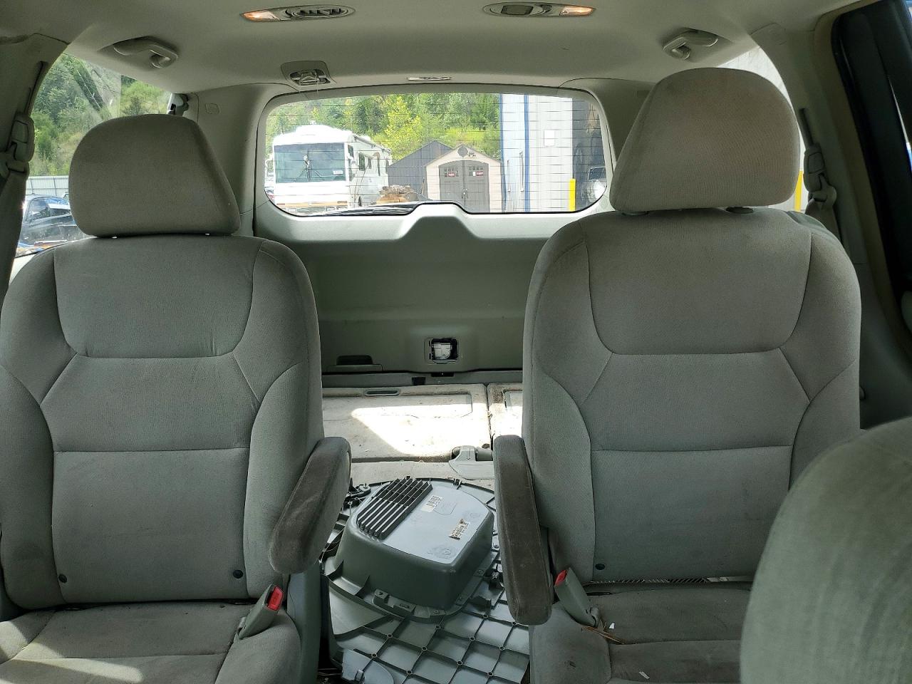 2006 Honda Odyssey Ex Silver vin: 5FNRL38486B094775