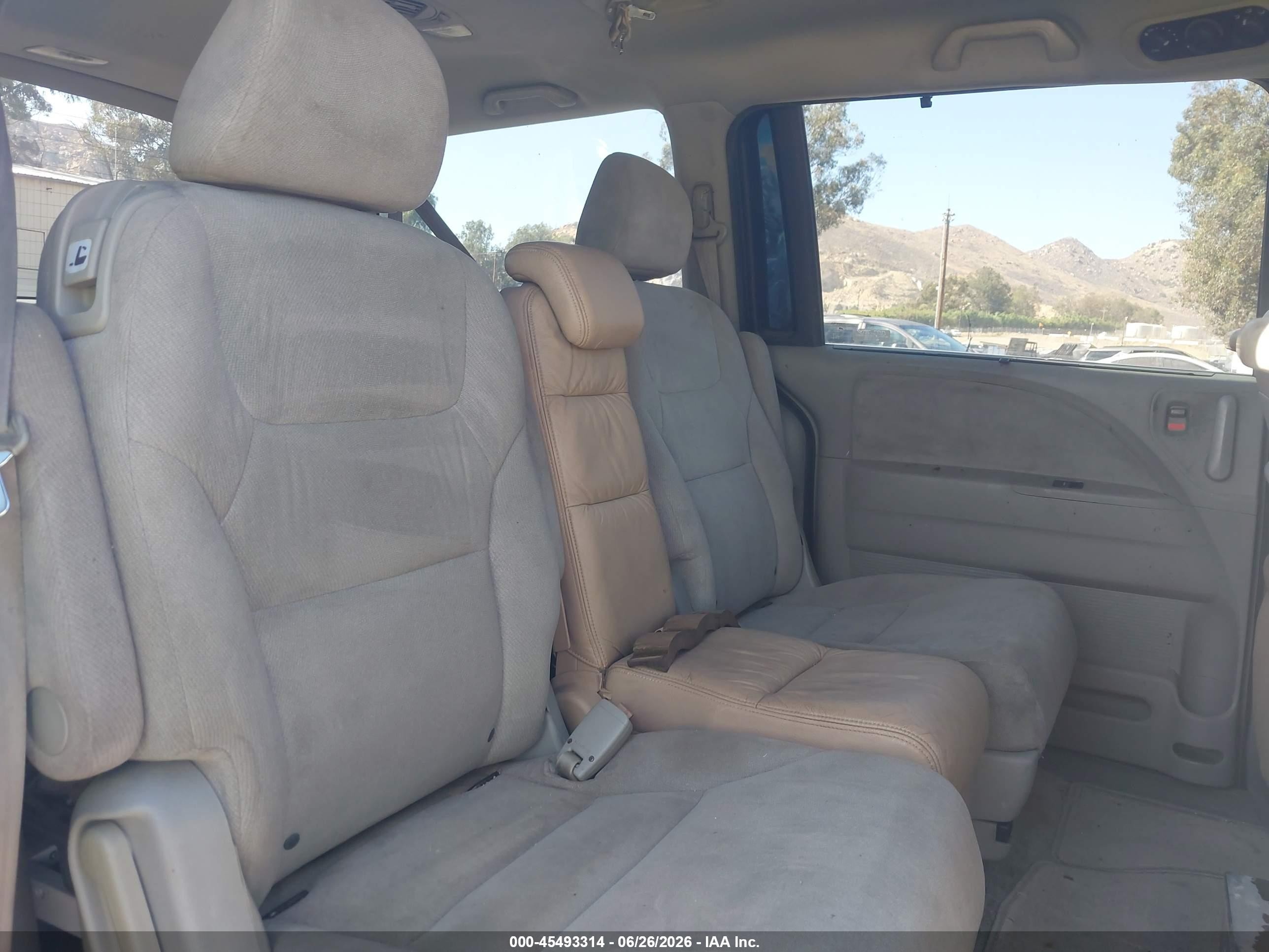 2007 Honda Odyssey Ex Silver vin: 5FNRL38487B039857