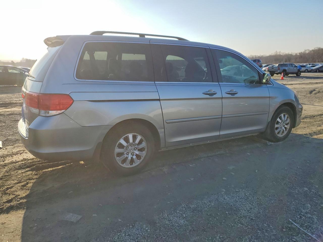 2008 Honda Odyssey Ex Blue vin: 5FNRL38488B023787