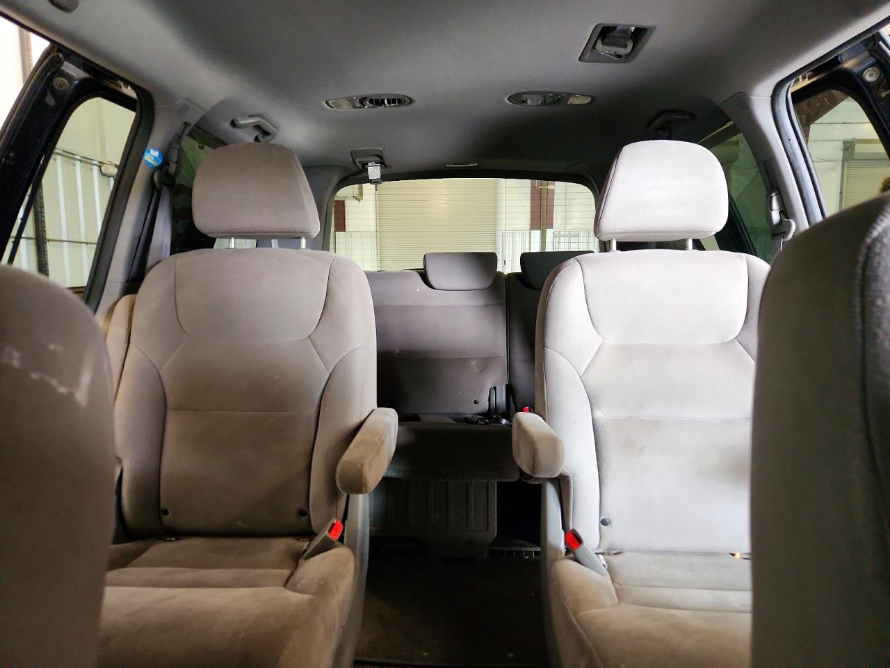2008 Honda Odyssey Ex Silver vin: 5FNRL38488B027564