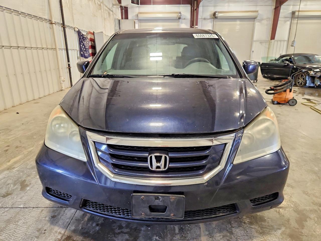 2008 Honda Odyssey Ex Silver vin: 5FNRL38488B027564
