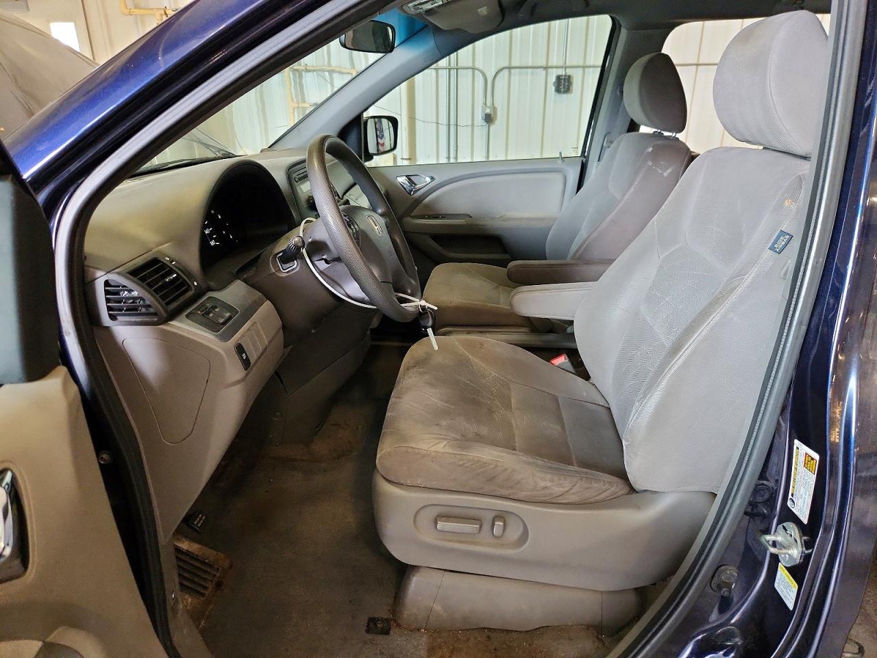 2008 Honda Odyssey Ex Silver vin: 5FNRL38488B027564