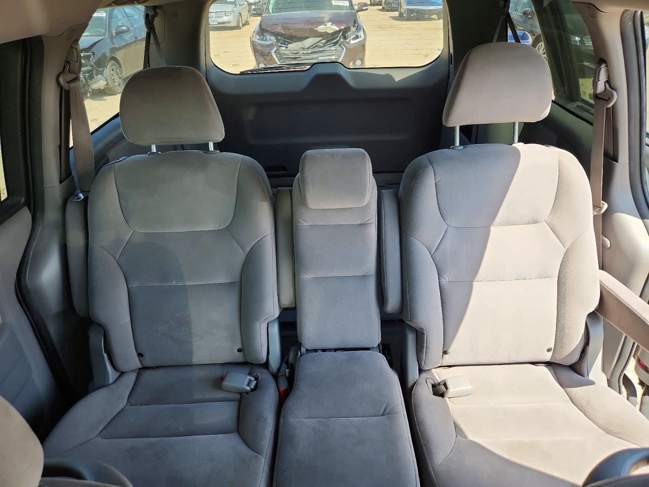 2008 Honda Odyssey Ex Silver vin: 5FNRL38488B101842