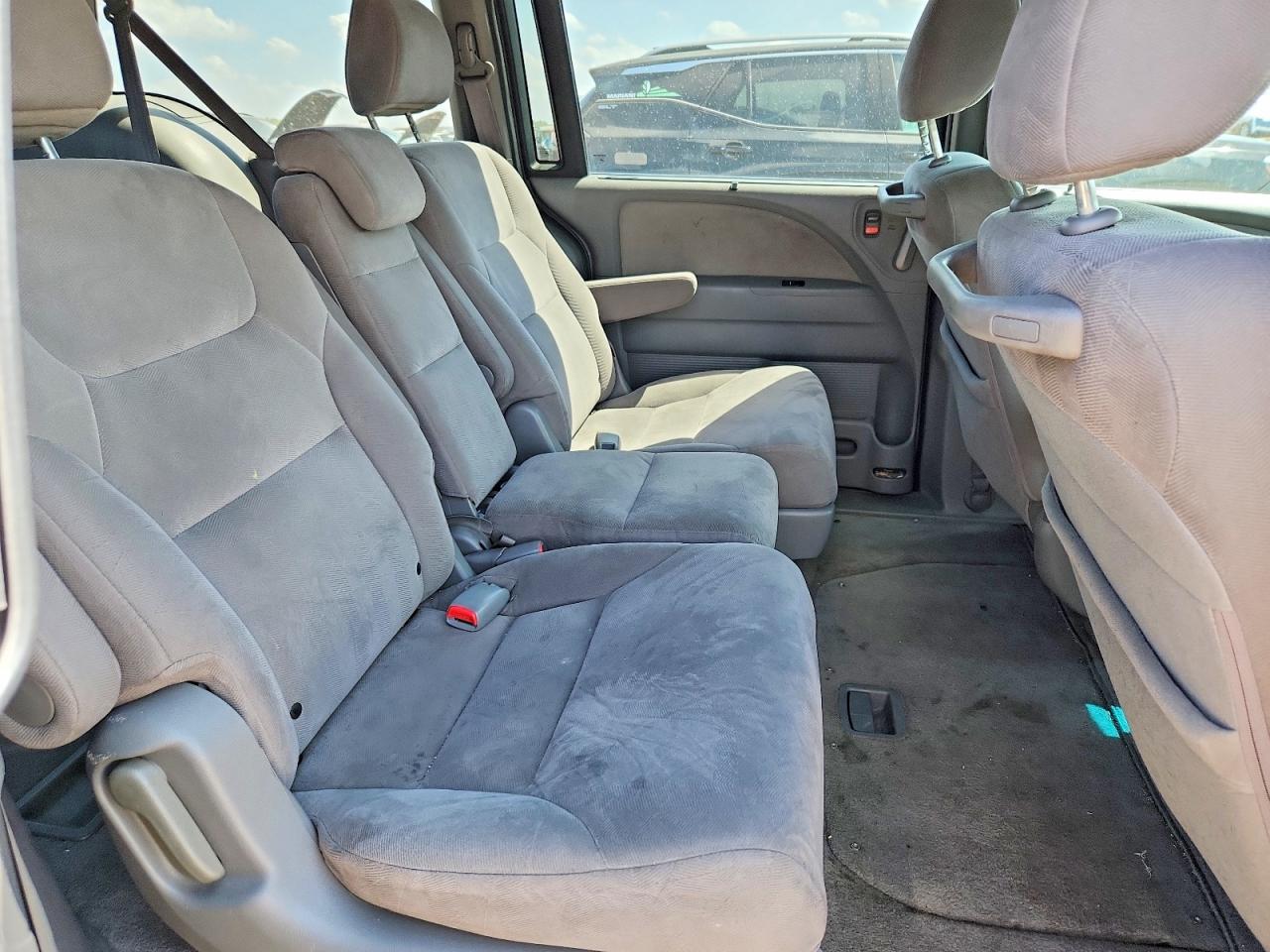 2008 Honda Odyssey Ex Silver vin: 5FNRL38488B101842