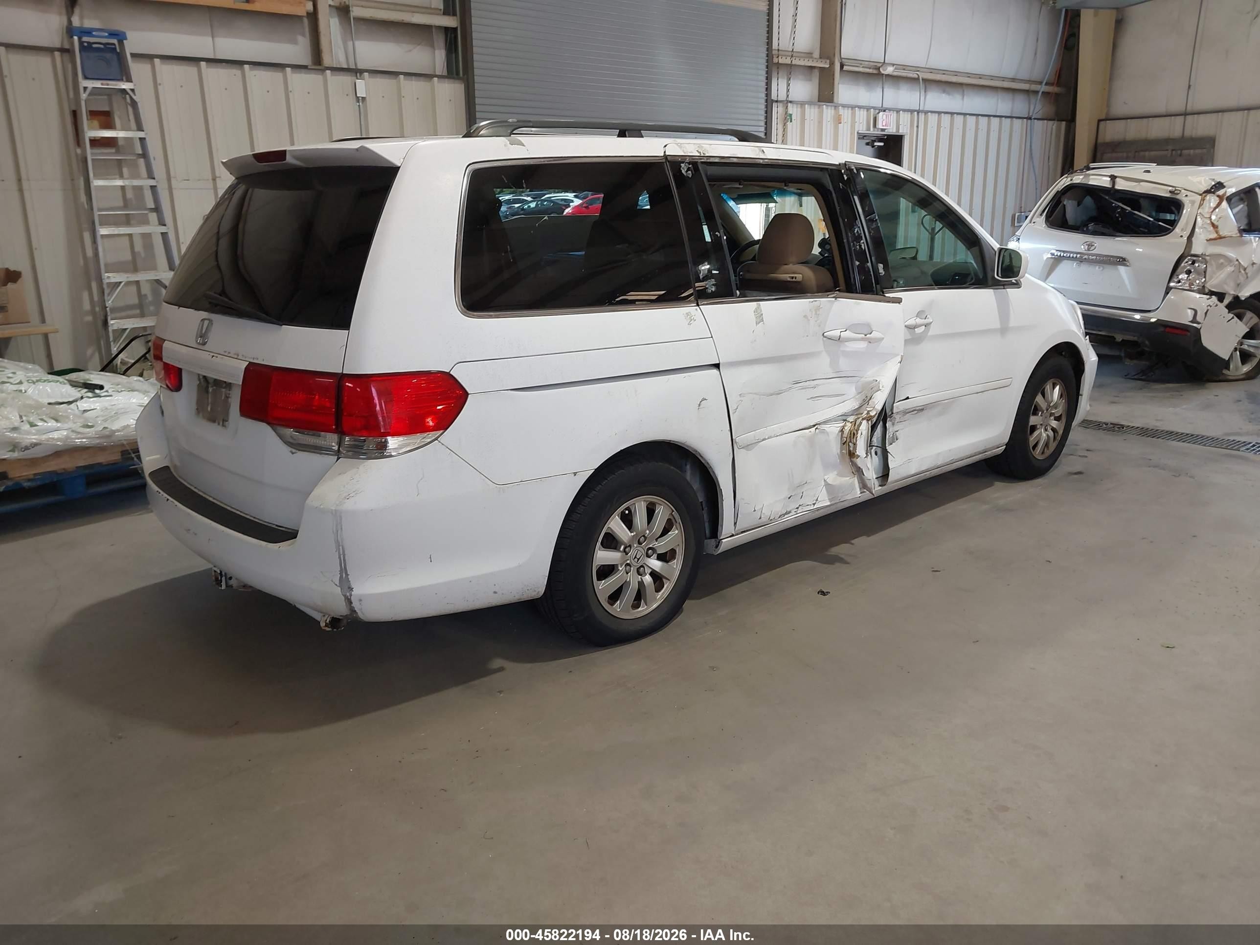 2008 Honda Odyssey Ex Белый vin: 5FNRL38488B108726
