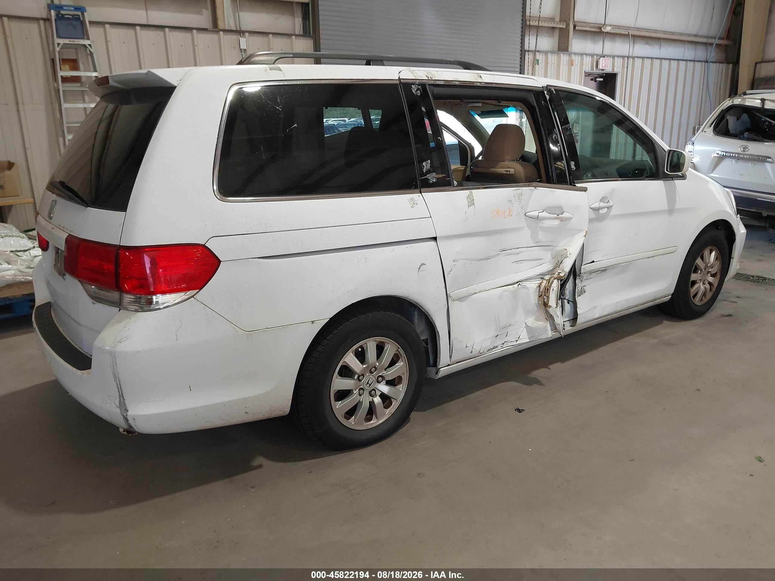 2008 Honda Odyssey Ex Белый vin: 5FNRL38488B108726