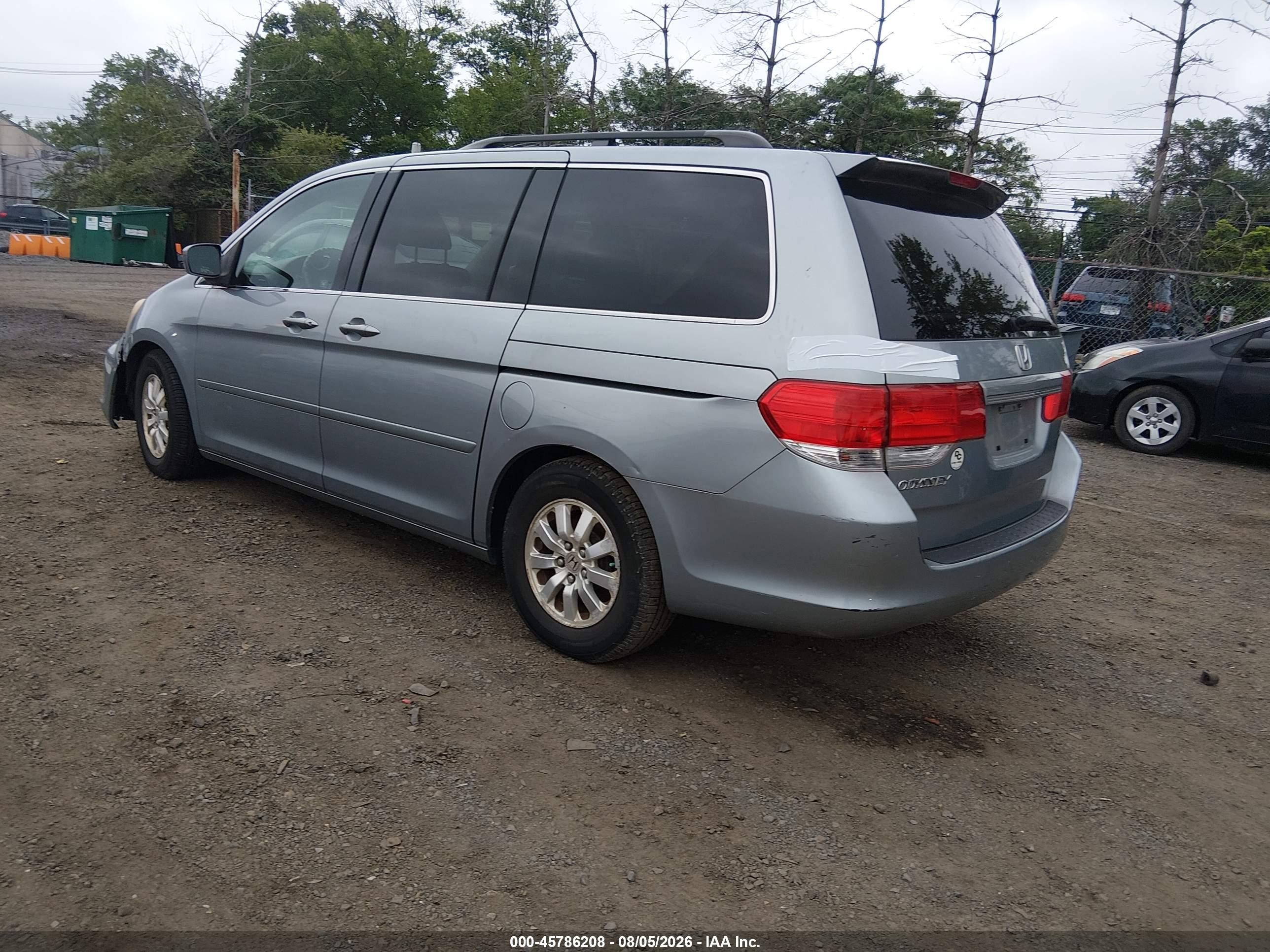 2008 Honda Odyssey Ex Silver vin: 5FNRL38488B112713