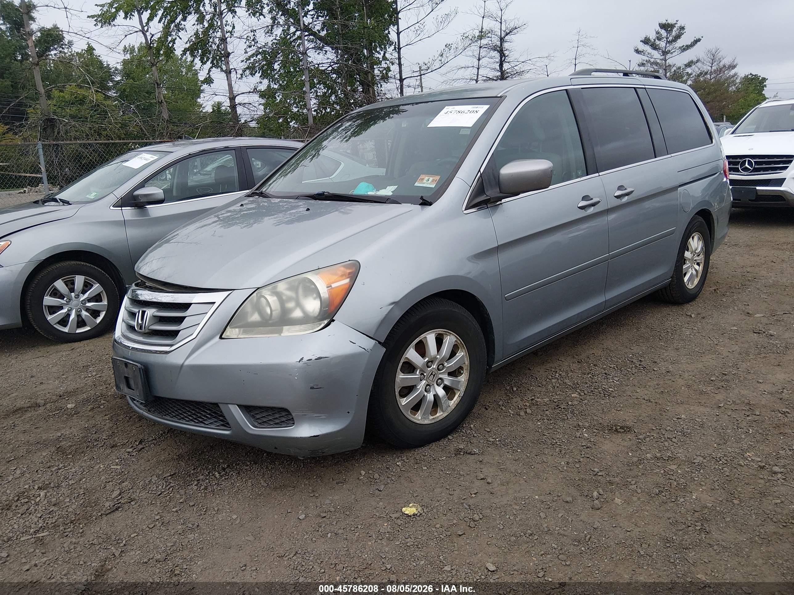 2008 Honda Odyssey Ex Silver vin: 5FNRL38488B112713