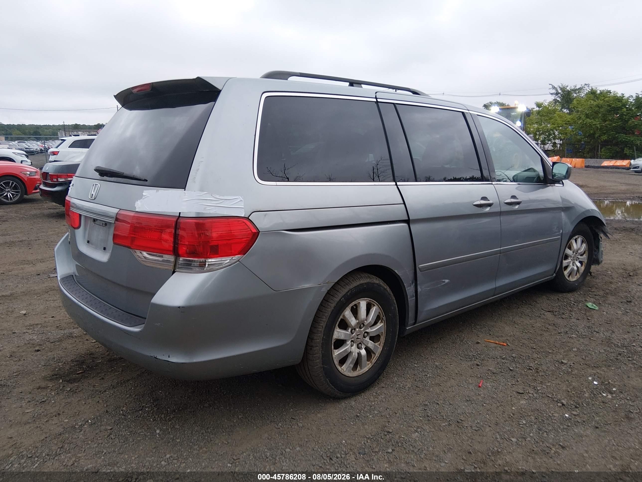 2008 Honda Odyssey Ex Silver vin: 5FNRL38488B112713