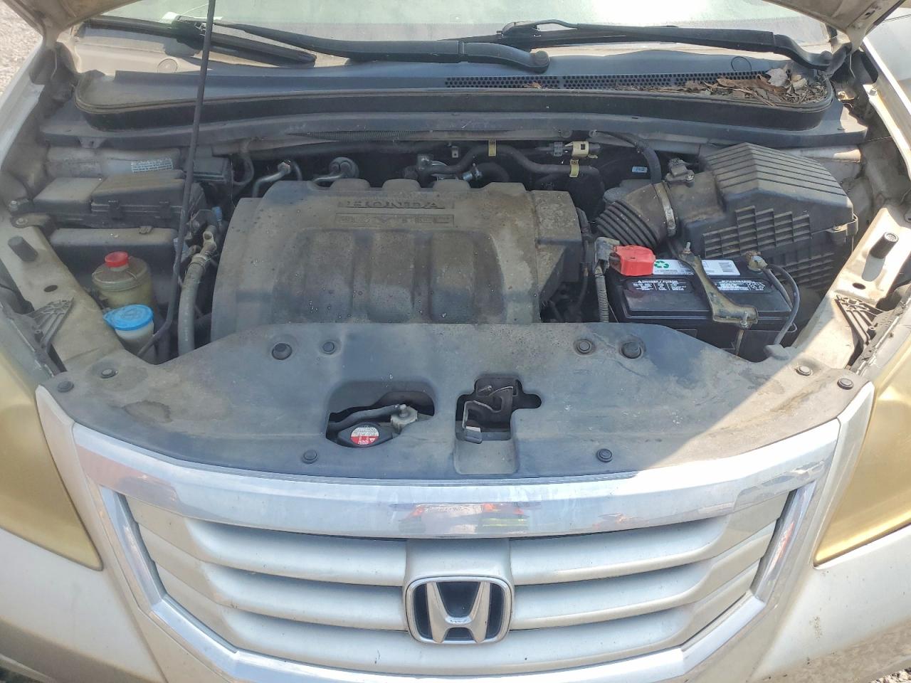 2008 Honda Odyssey Ex Silver vin: 5FNRL38488B416768