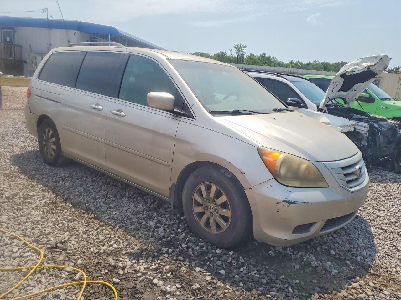 2008 Honda Odyssey Ex Silver vin: 5FNRL38488B416768
