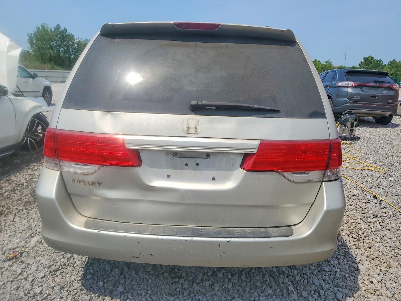 2008 Honda Odyssey Ex Silver vin: 5FNRL38488B416768
