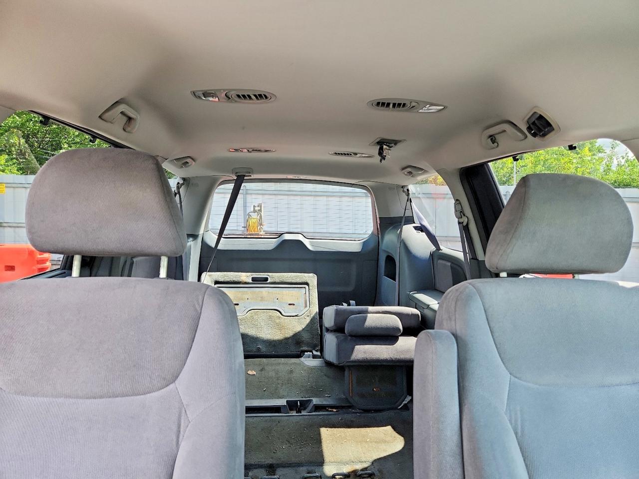 2006 Honda Odyssey Ex Silver vin: 5FNRL38496B048730