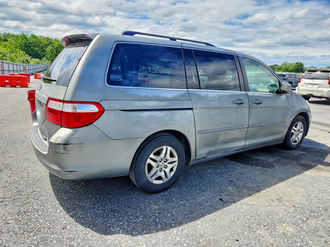 2006 Honda Odyssey Ex Silver vin: 5FNRL38496B048730