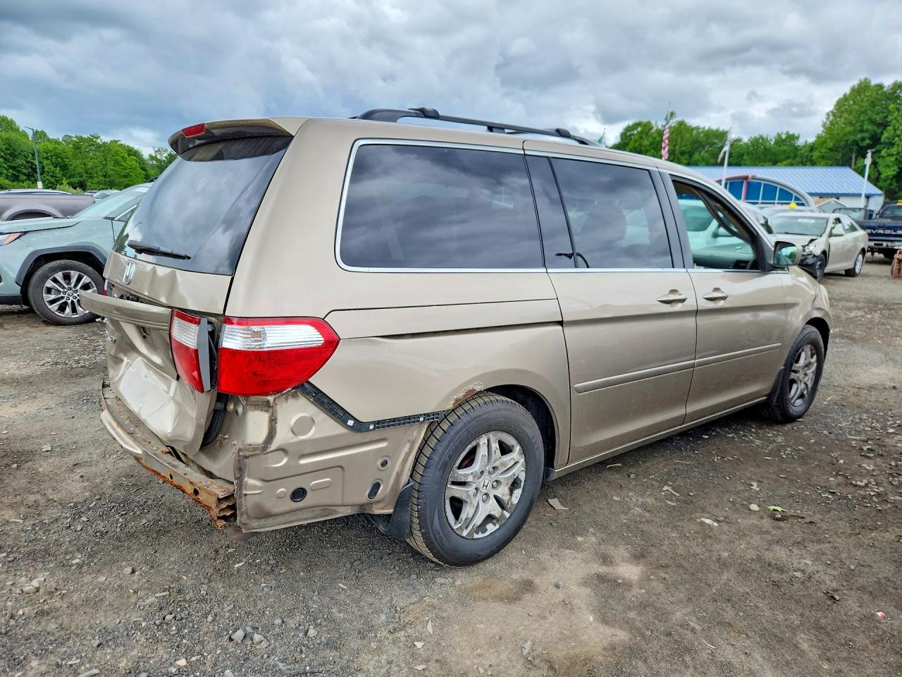 2006 Honda Odyssey Ex Gold vin: 5FNRL38496B415805