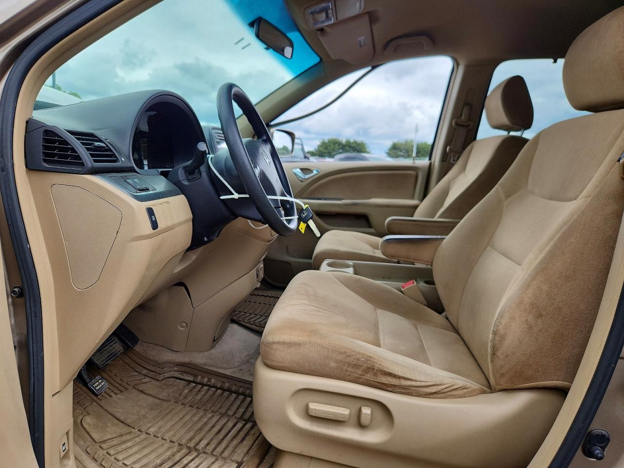 2006 Honda Odyssey Ex Gold vin: 5FNRL38496B415805