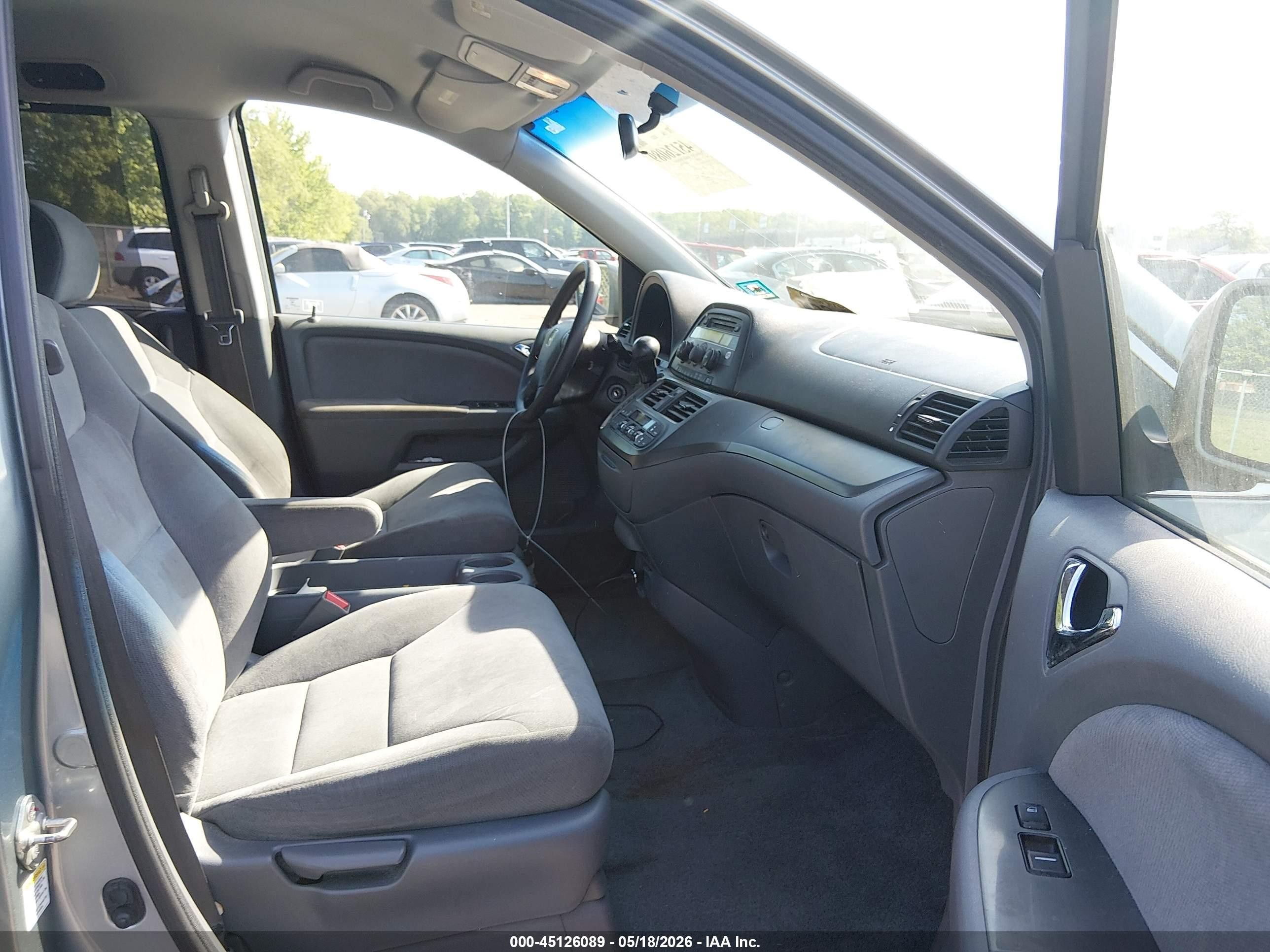 2007 Honda Odyssey Ex Silver vin: 5FNRL38497B015714