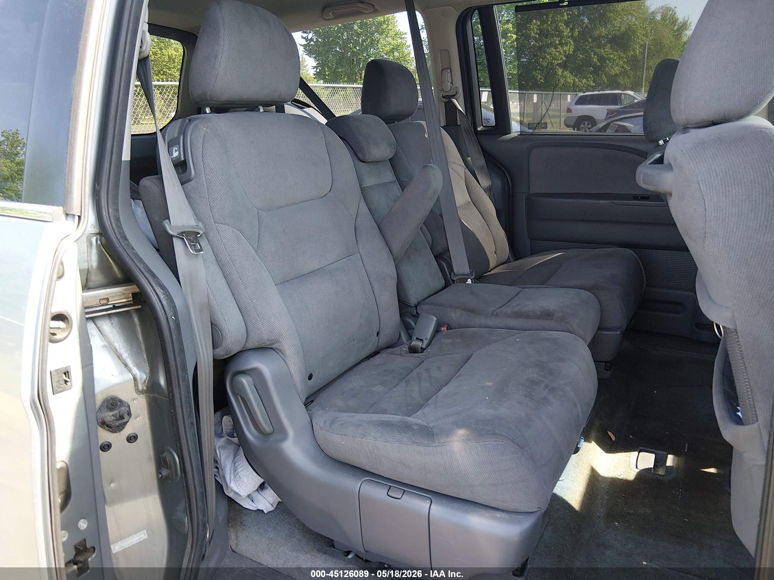 2007 Honda Odyssey Ex Silver vin: 5FNRL38497B015714