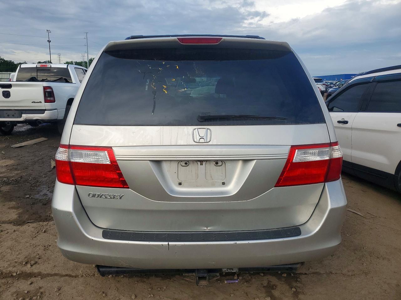 2007 Honda Odyssey Ex Silver vin: 5FNRL38497B054528