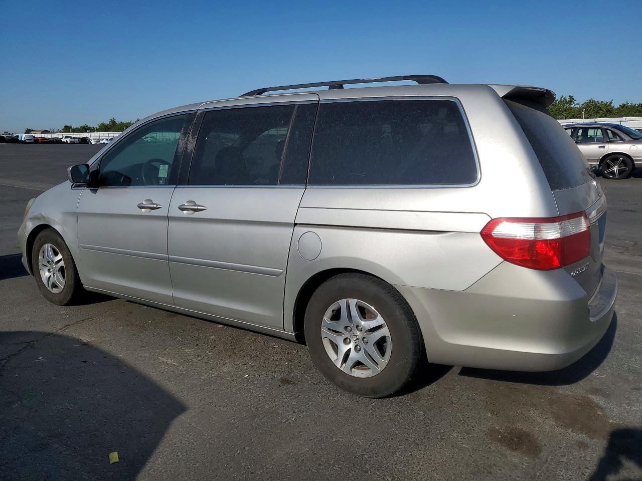 2007 Honda Odyssey Ex Silver vin: 5FNRL38497B403235
