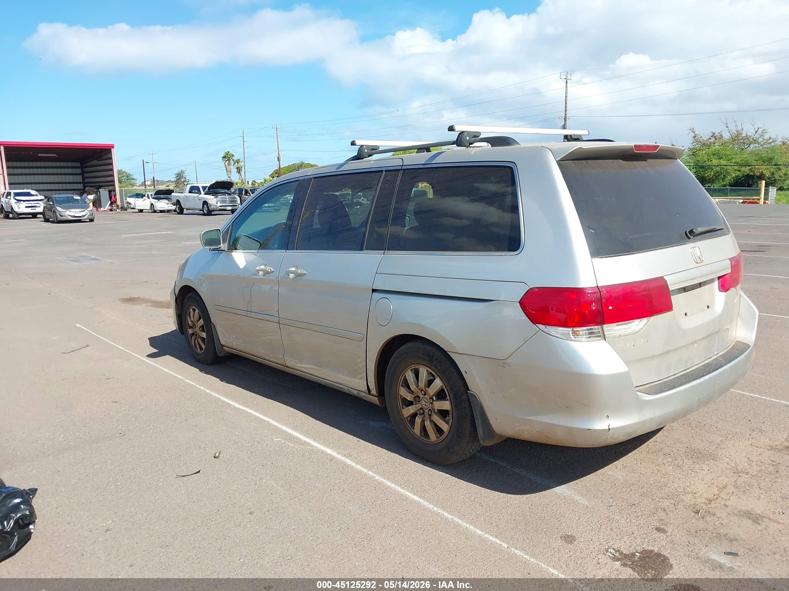 2008 Honda Odyssey Ex Silver vin: 5FNRL38498B018727