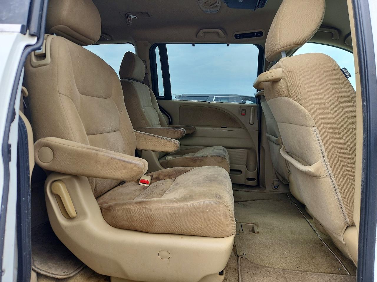 2008 Honda Odyssey Ex White vin: 5FNRL38498B079883