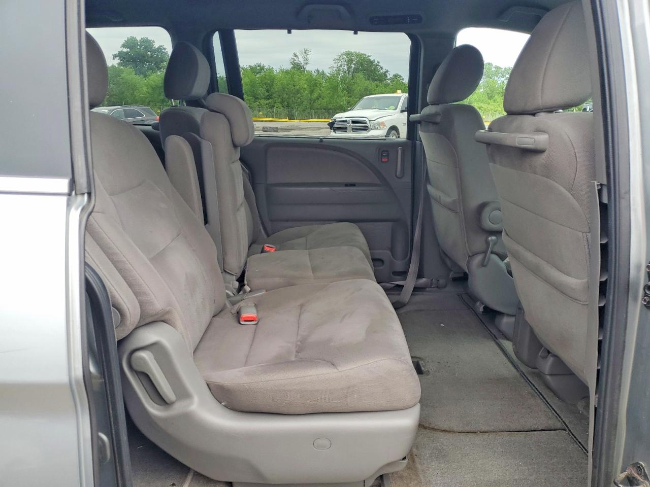 2009 Honda Odyssey Ex Silver vin: 5FNRL38499B047615