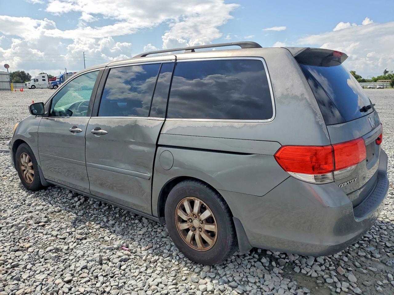 2009 Honda Odyssey Ex Silver vin: 5FNRL38499B408308