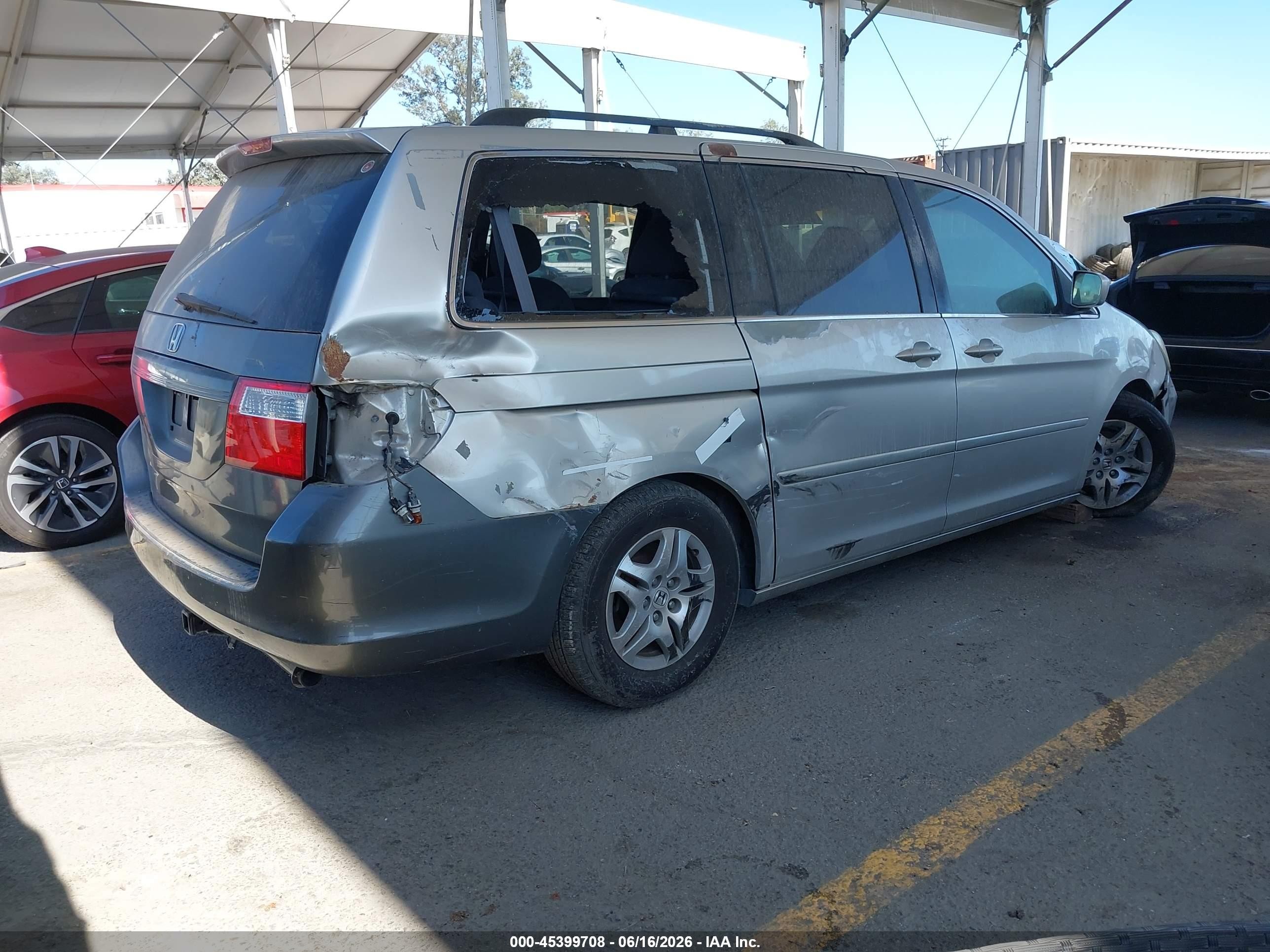 2005 Honda Odyssey Ex Серебряный vin: 5FNRL384X5B029067