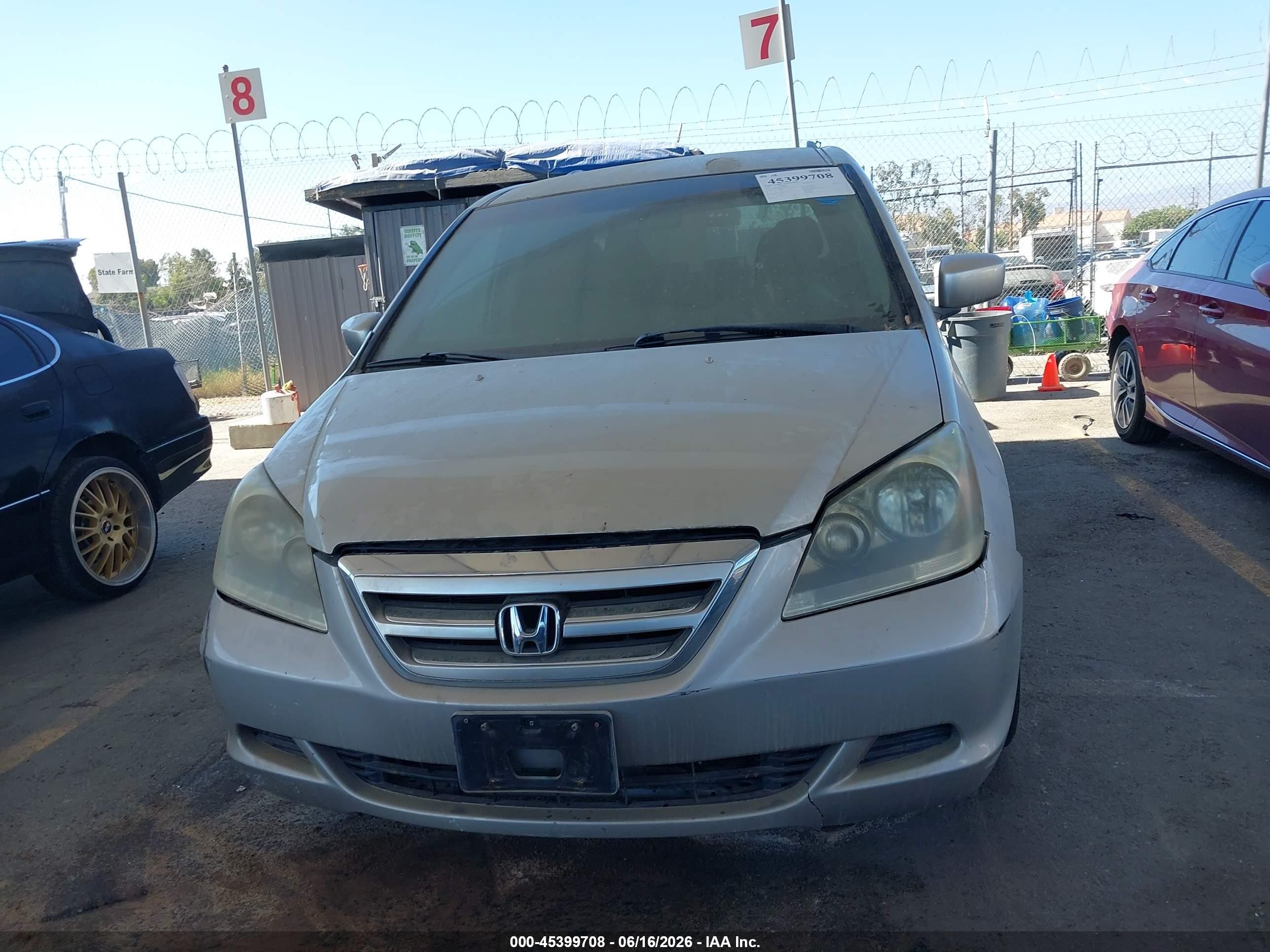 2005 Honda Odyssey Ex Серебряный vin: 5FNRL384X5B029067