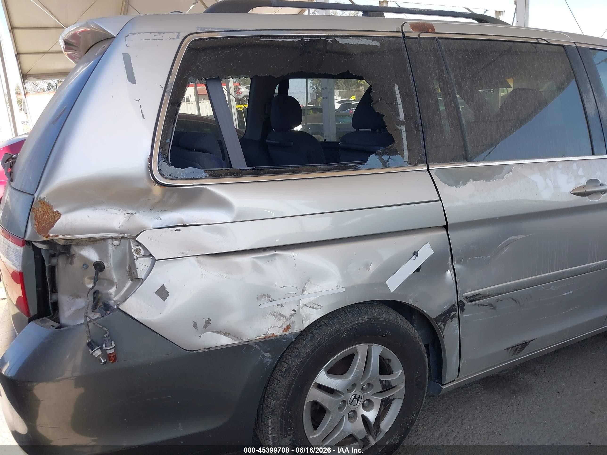 2005 Honda Odyssey Ex Серебряный vin: 5FNRL384X5B029067
