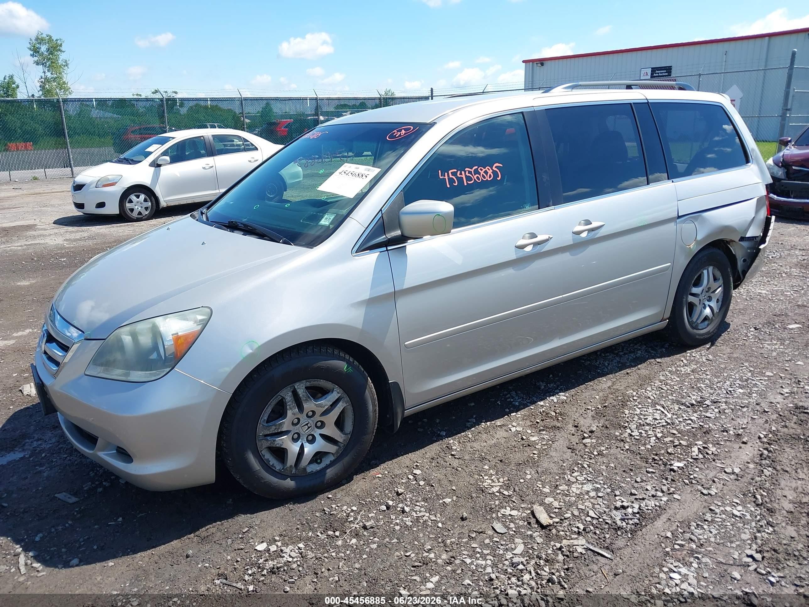 2006 Honda Odyssey Ex Silver vin: 5FNRL384X6B405204