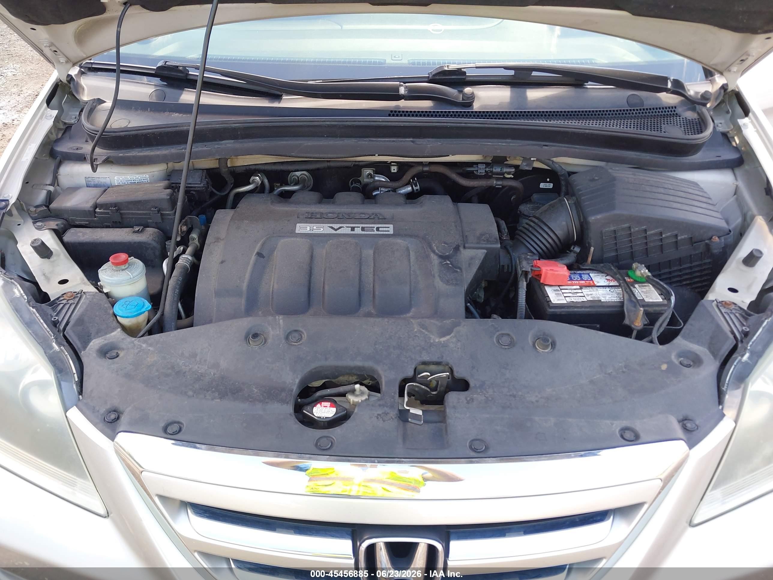 2006 Honda Odyssey Ex Silver vin: 5FNRL384X6B405204