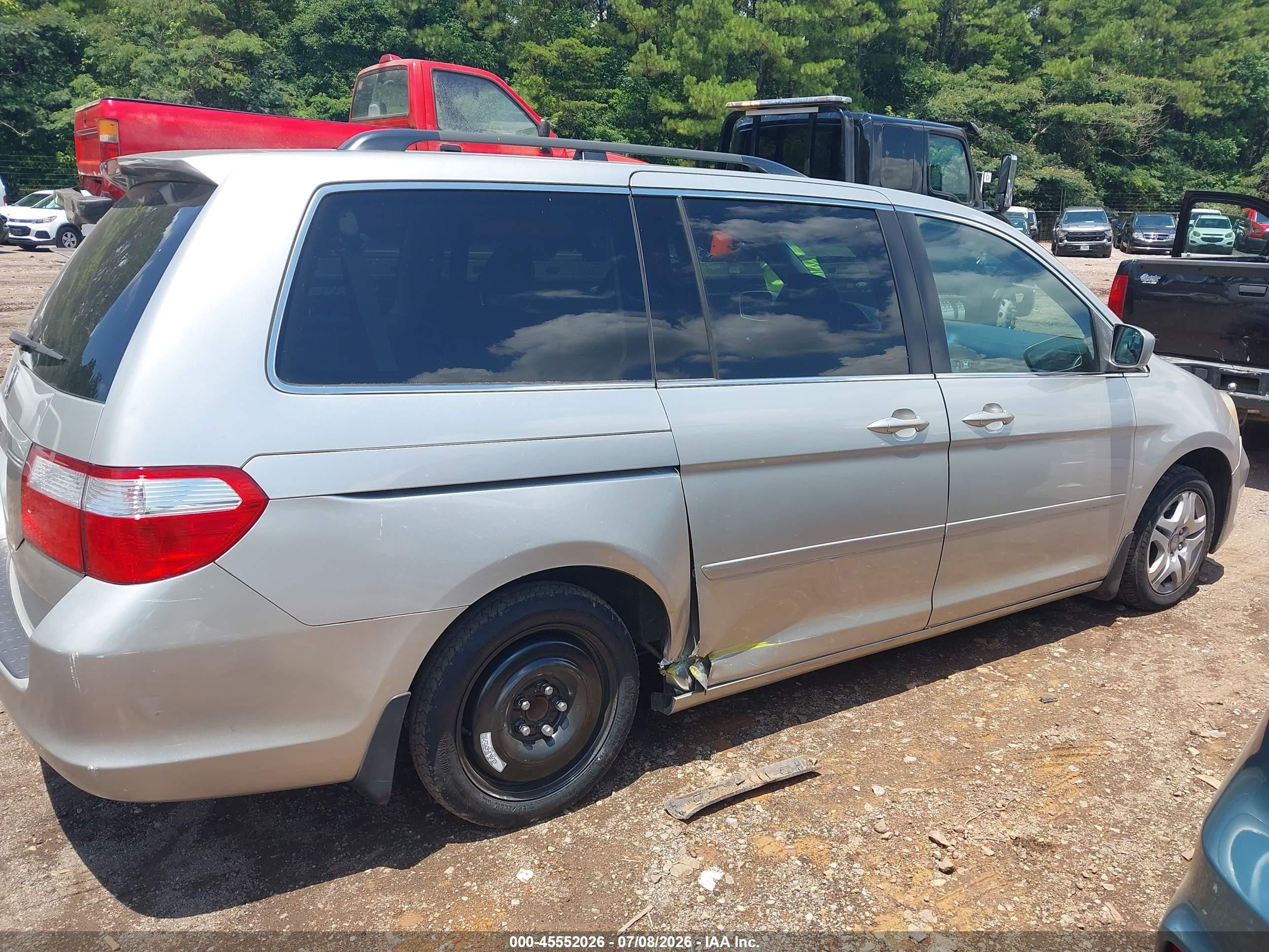 2007 Honda Odyssey Ex Silver vin: 5FNRL384X7B447227