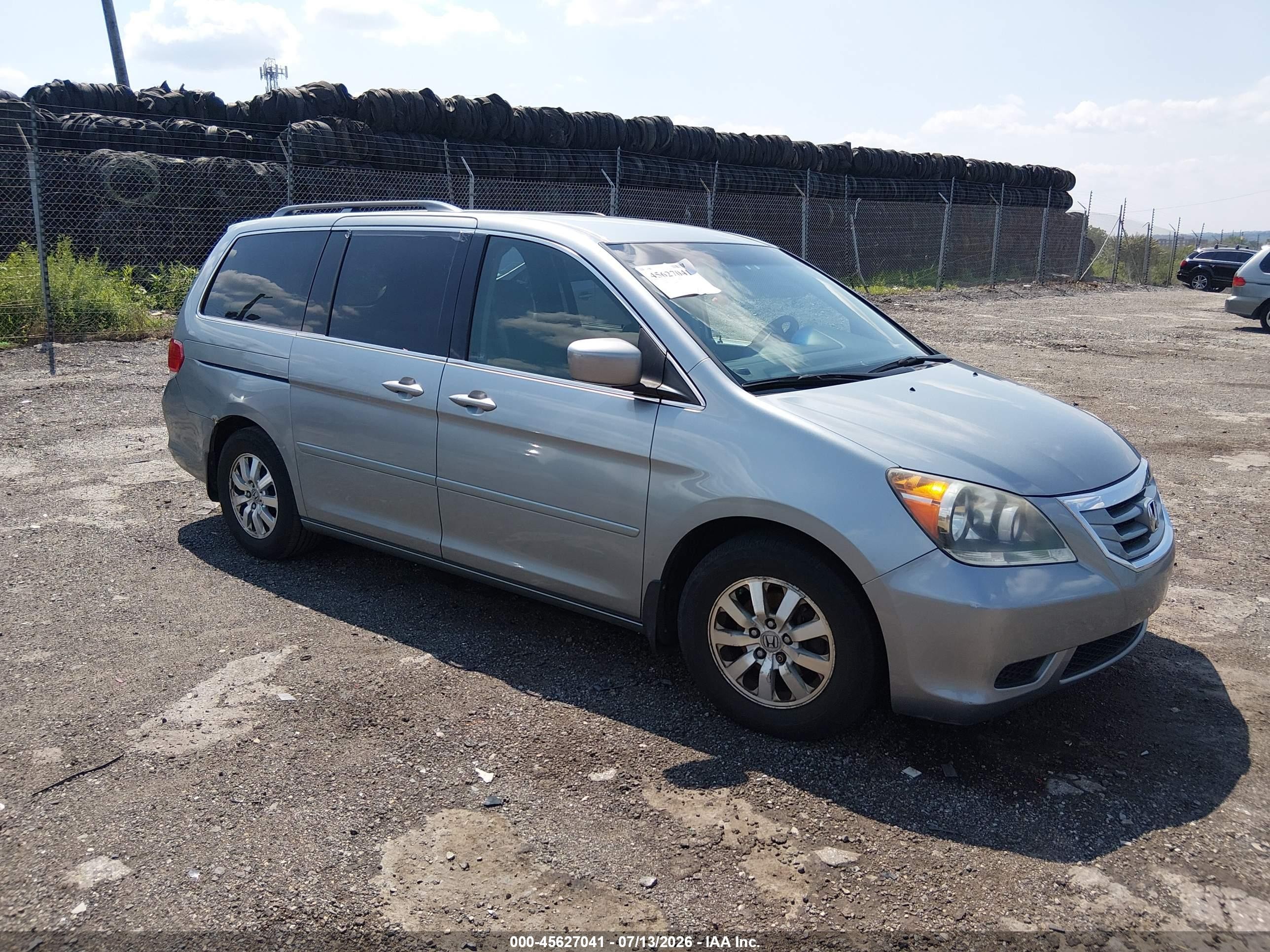 2008 Honda Odyssey Ex Blue vin: 5FNRL384X8B005503