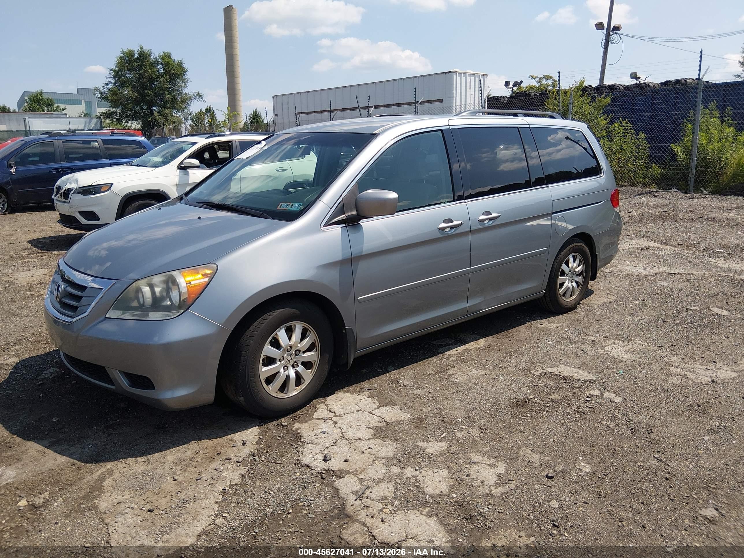 2008 Honda Odyssey Ex Blue vin: 5FNRL384X8B005503