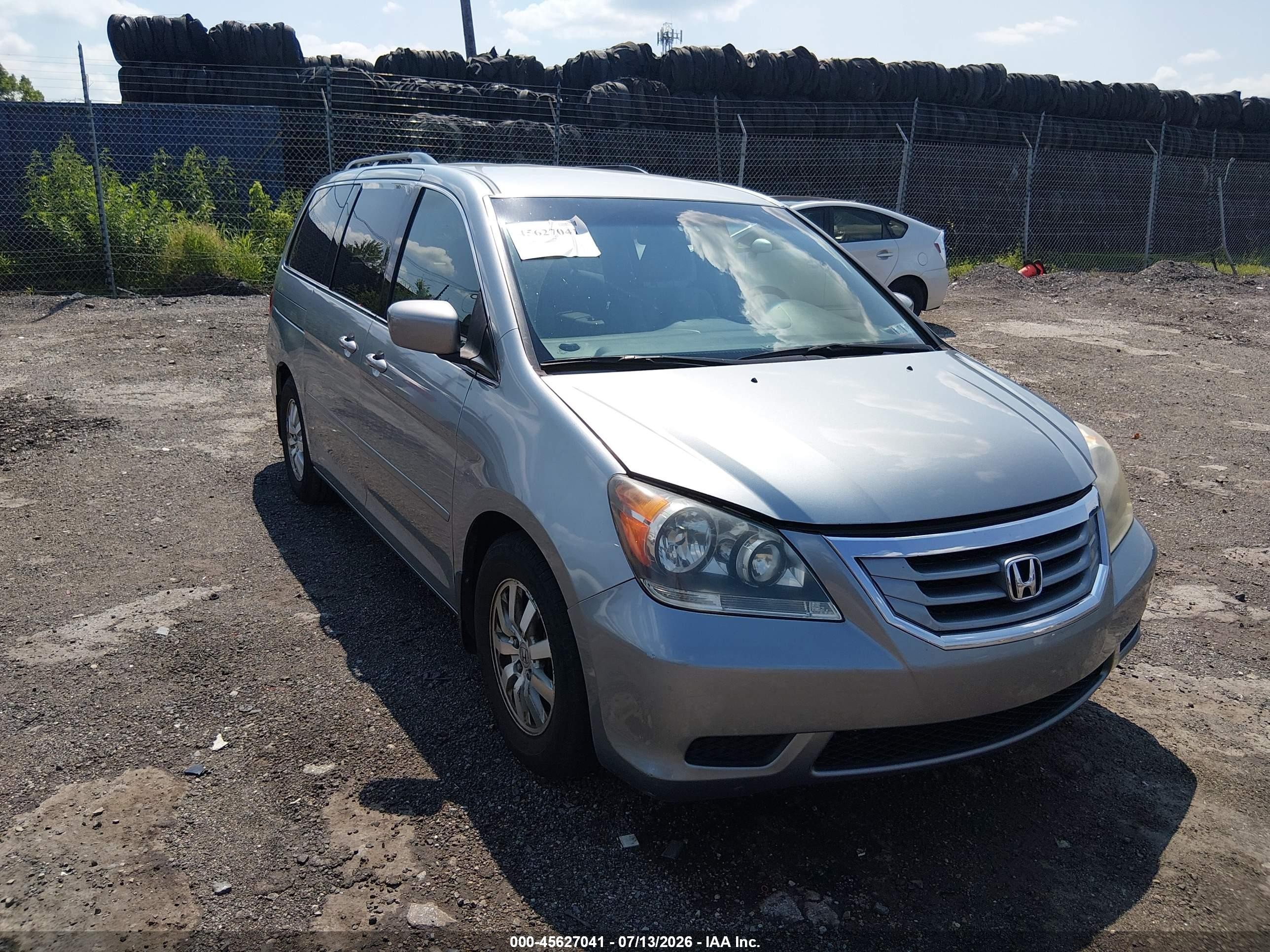 2008 Honda Odyssey Ex Blue vin: 5FNRL384X8B005503